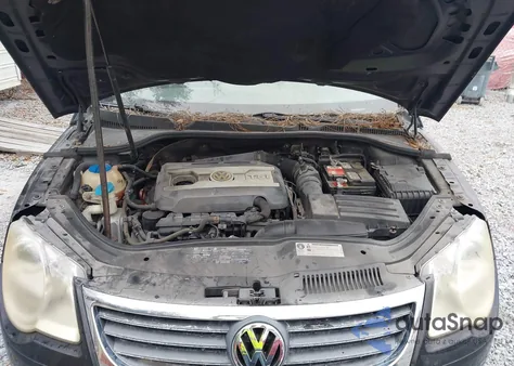 2010 Volkswagen Eos Komfort from USA, damaged, VIN WVWAA7AH1AV011561